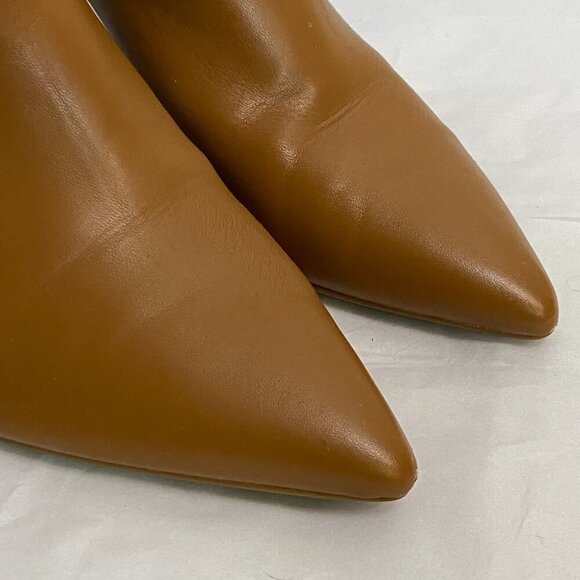 💛Calvin Klein Women's Sarity Ankle Boot with Pointed Toe and Heel - Picture 4 of 8